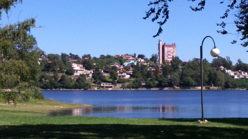 Ferienwohnung Edificio Niza I Villa Carlos Paz Exterior foto